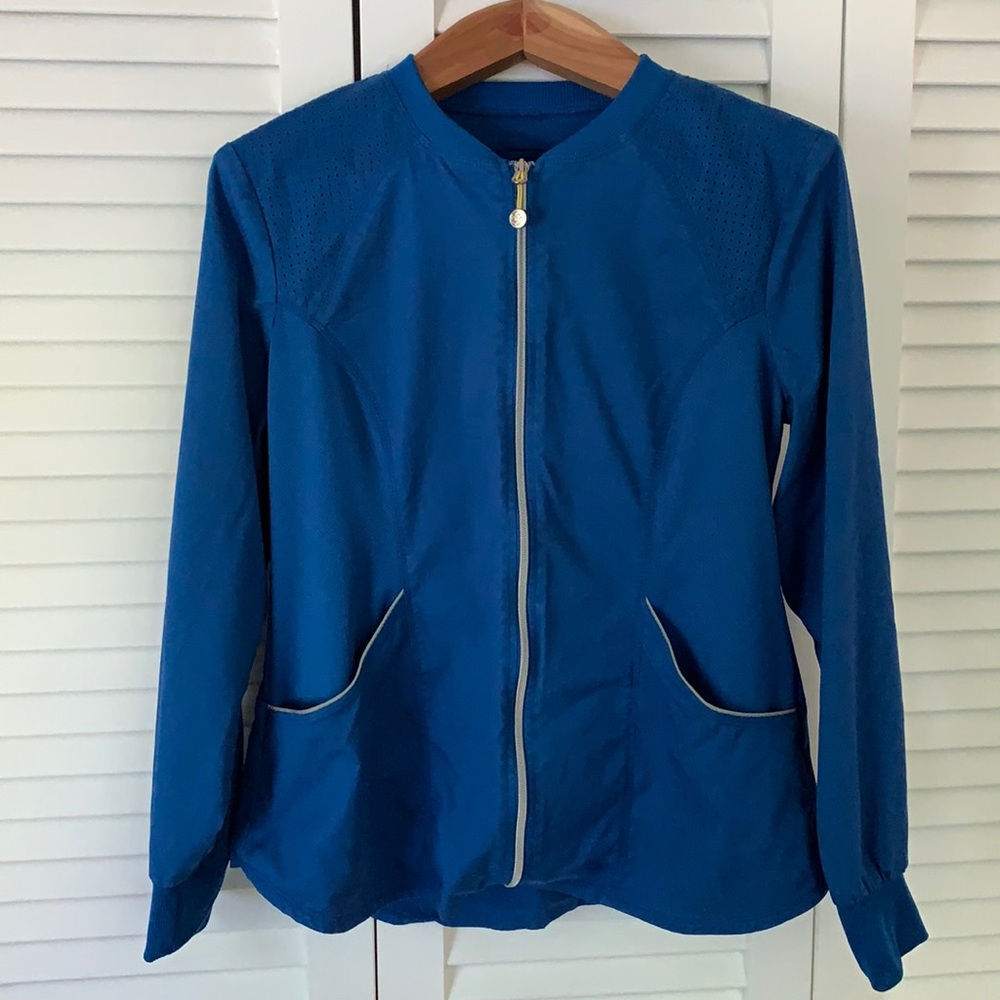 Cherokee Luxe Sport Zip Front Warm-up Scrub Jacket
